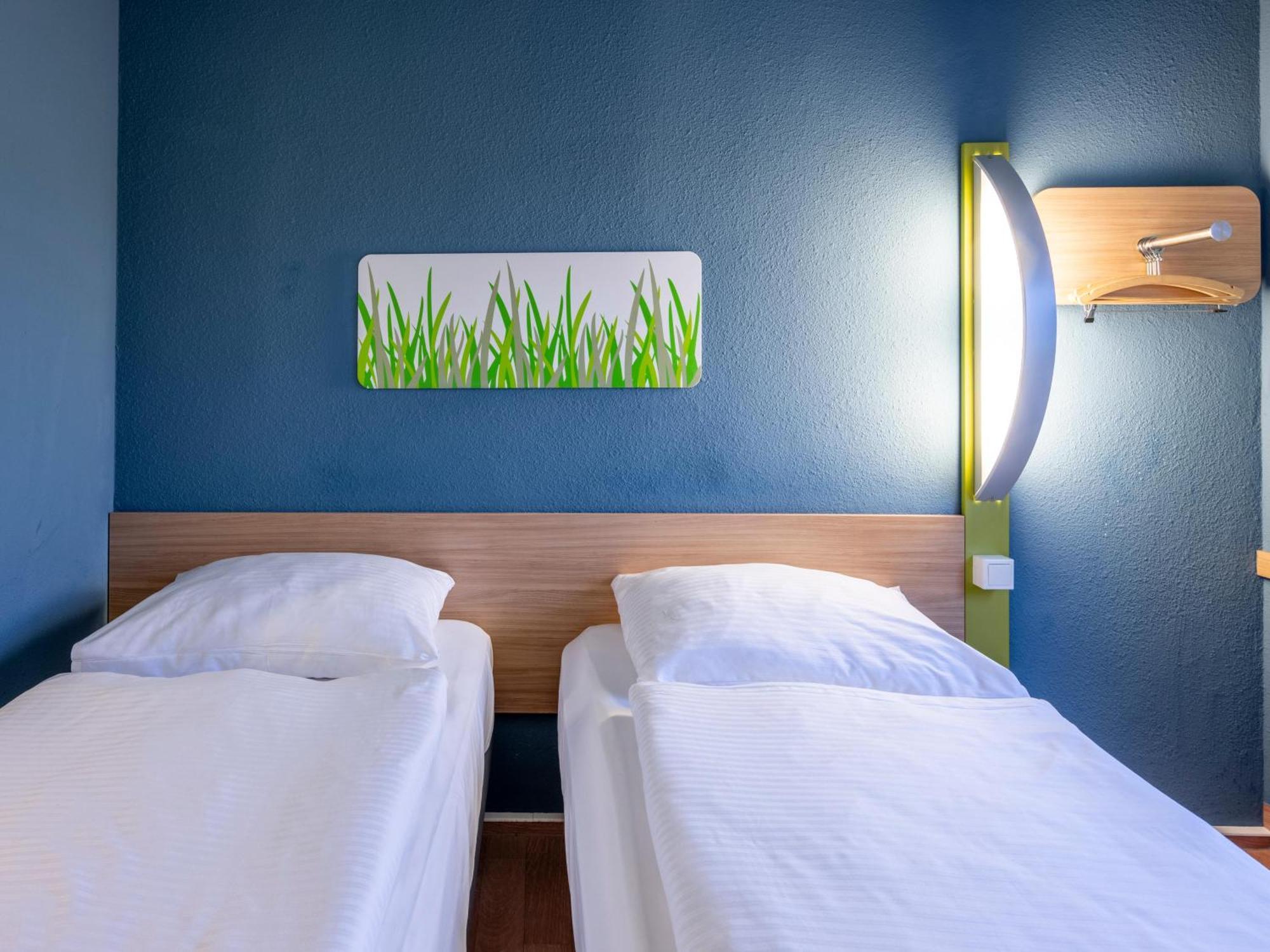 B&B Hotel Giessen-Linden Linden  エクステリア 写真